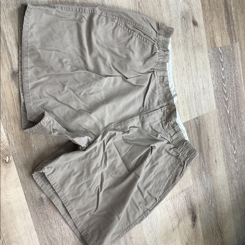 Pacific Beach - Pleated Front Shorts - Tan - Men’s Size 42